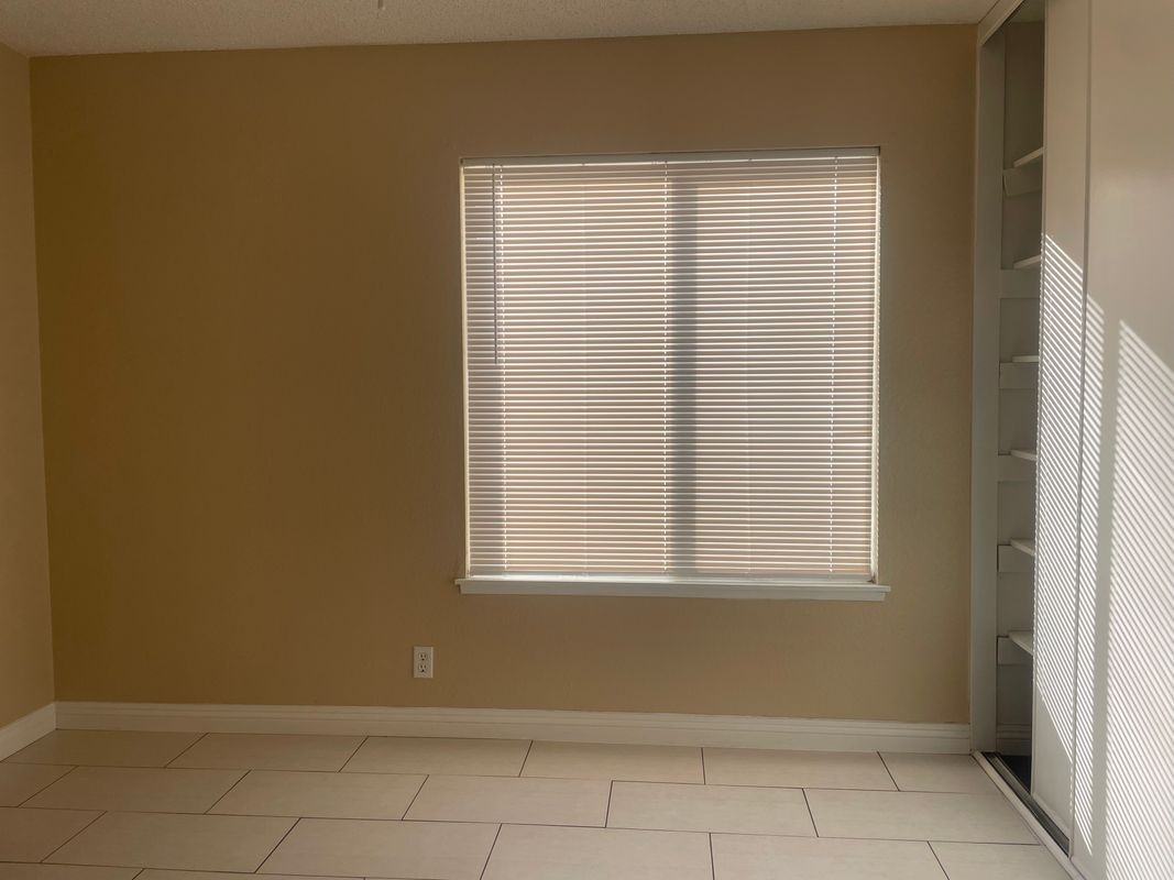 1053 N Wisteria Ave - Photo 7 of 7