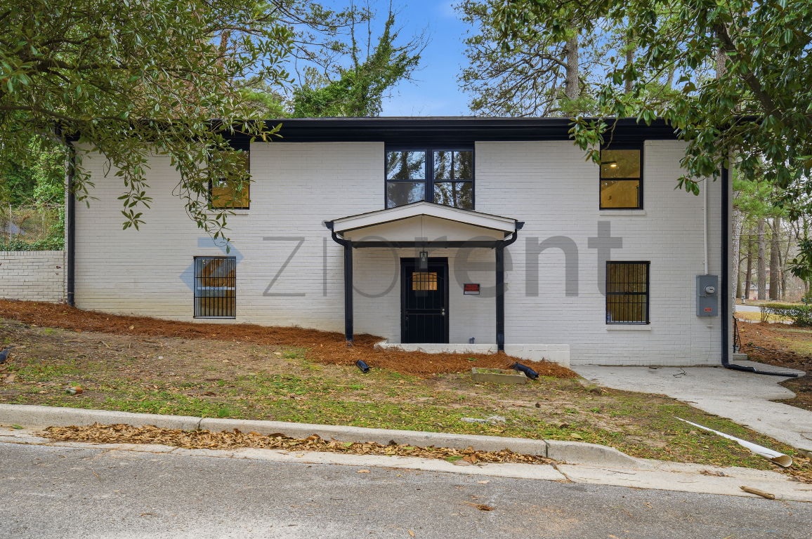 175 Holly Rd Nw - Photo 2 of 27