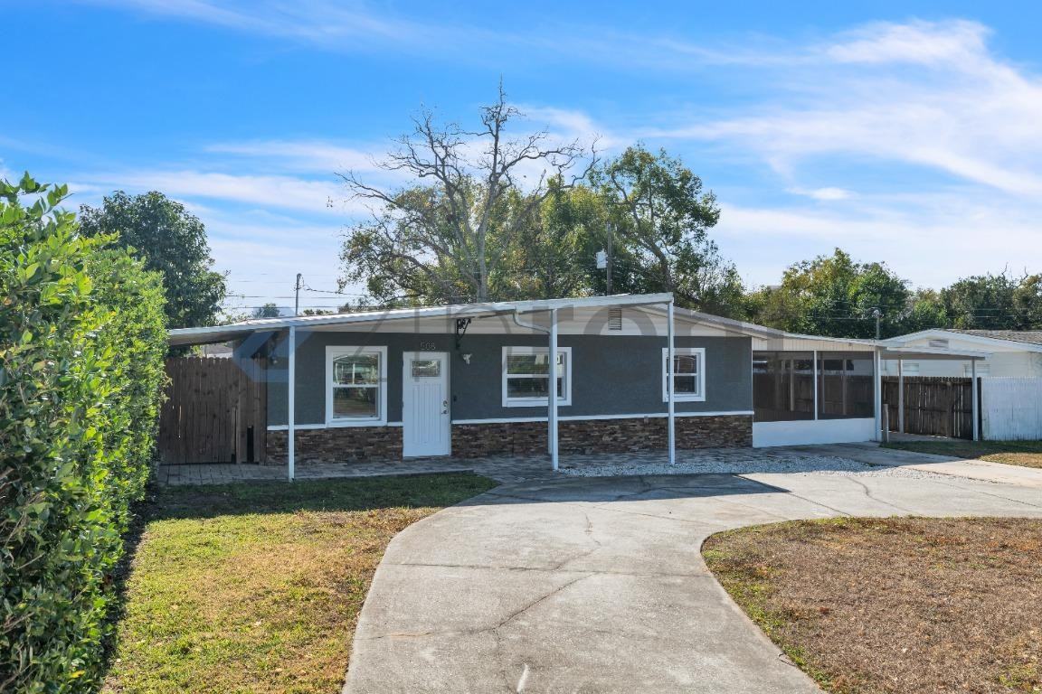 508 Garden Dr N - Photo 2 of 22