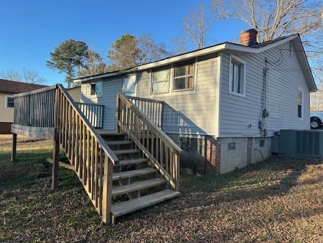 111 Henderson St - Photo 2 of 2