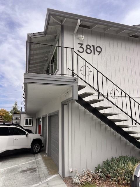 3819 Underwood Dr #4 - Photo 5 of 12