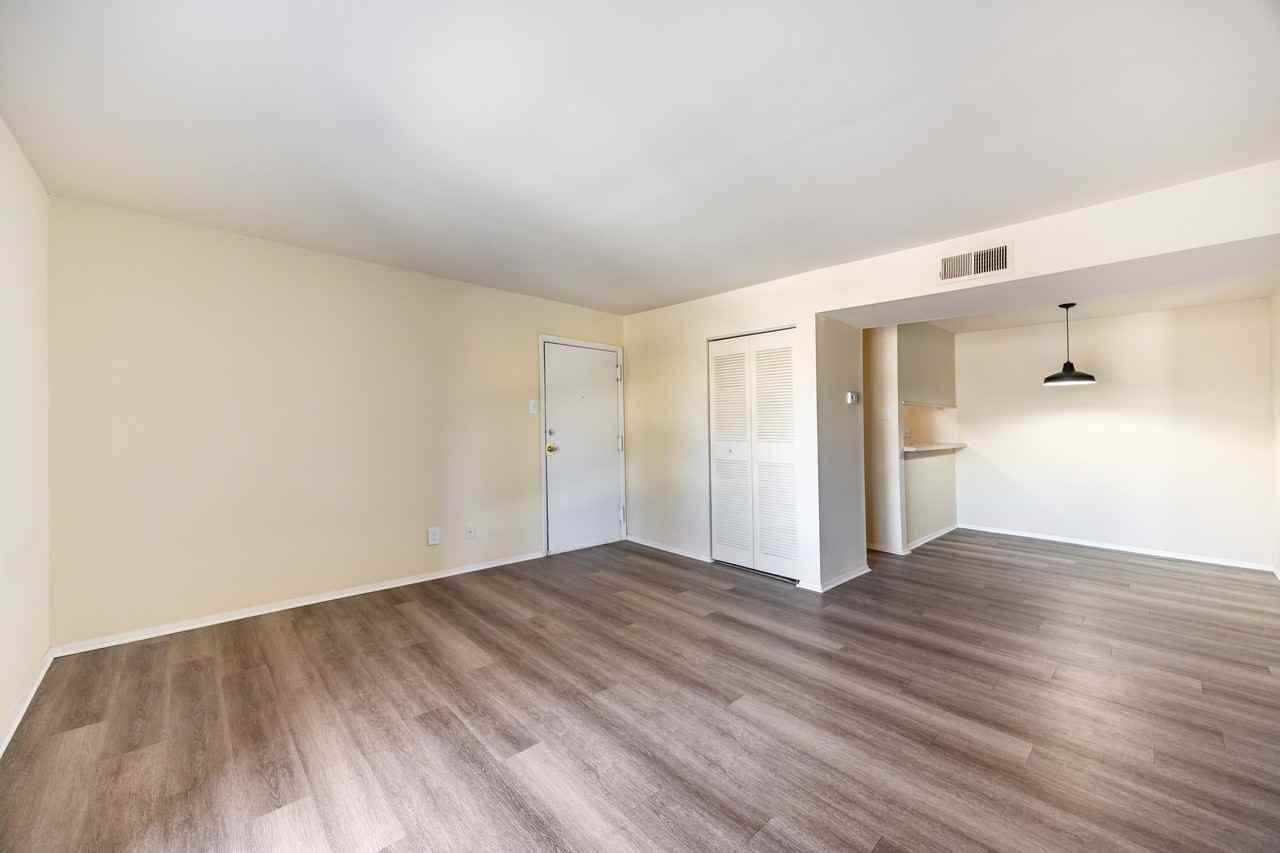 The Residences at Southern Oaks - Photo 5 of 14