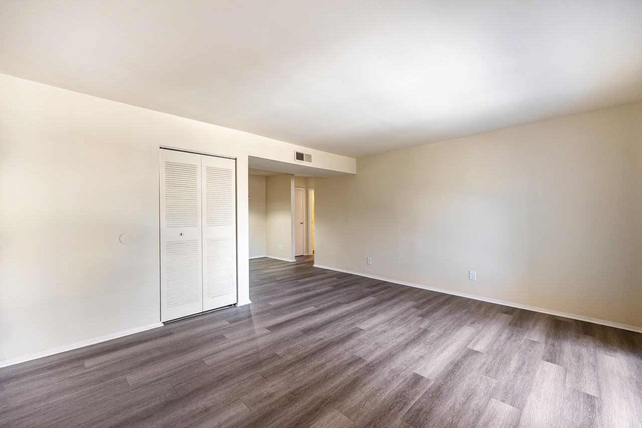 The Residences at Southern Oaks - Photo 7 of 14