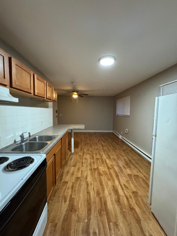 2602 Chesterfield Ct #2 - Photo 2 of 6