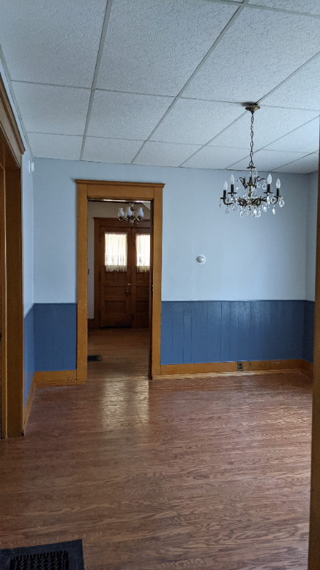 307 Lincoln St - Photo 6 of 9