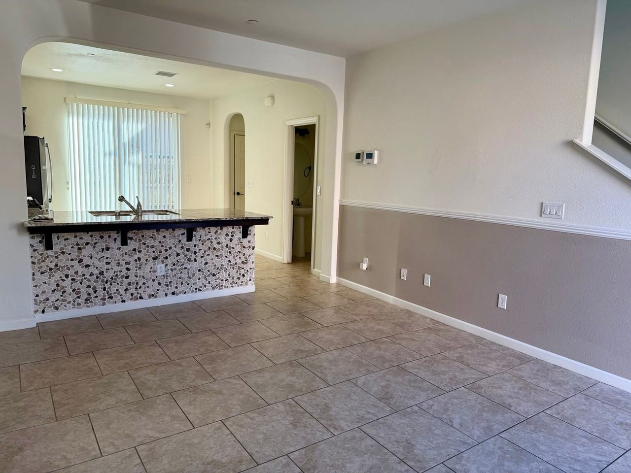 3762 Friendship Ln - Photo 5 of 16