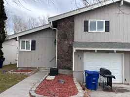 featured image of 184 Crestview Dr