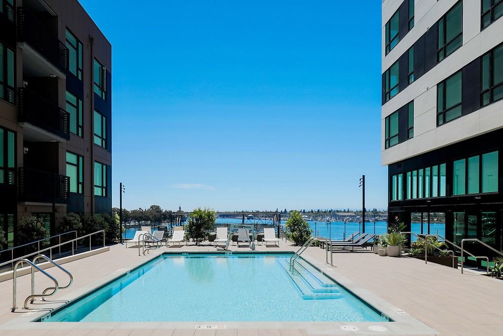 Artizan - Photo 2 of 39