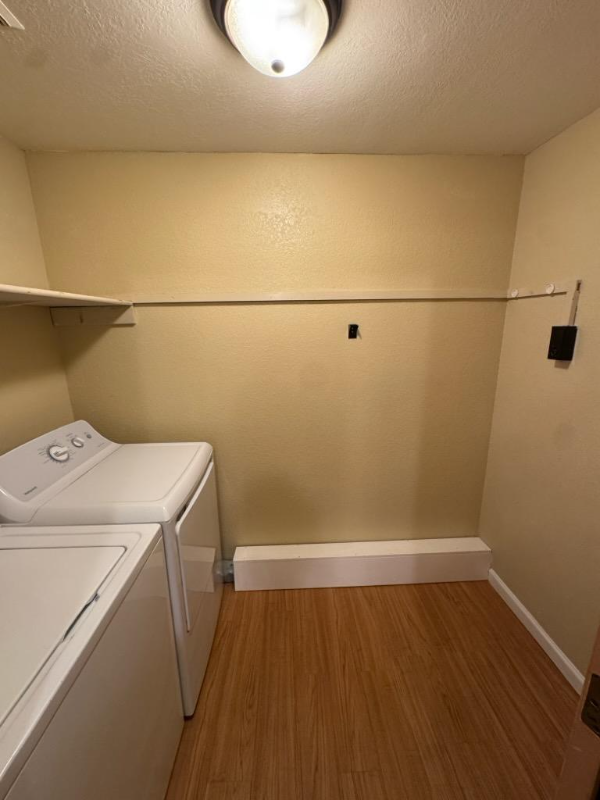 3210 Morrison Rd W #B - Photo 6 of 13