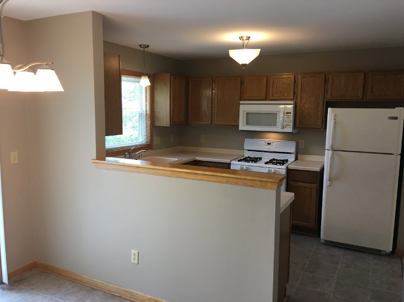 2042 Cliff Alex Ct S #3