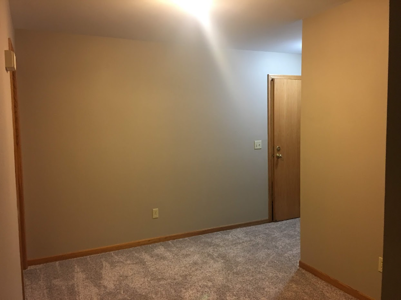 2042 Cliff Alex Ct S #3 - Photo 6 of 14