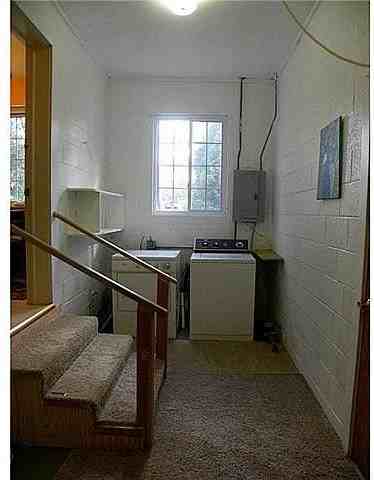 2843 Castleton Avenue - Photo 7 of 14