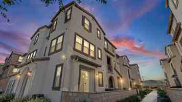 featured image of 40509 Melrose Dr