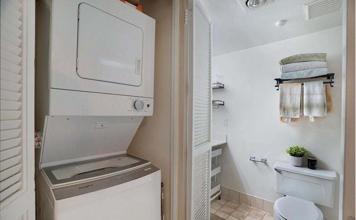 1808 Old Meadow Rd - Photo 2 of 5