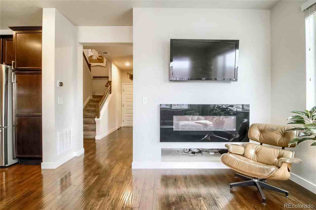 6775 Morrison Drive - Photo 4 of 18