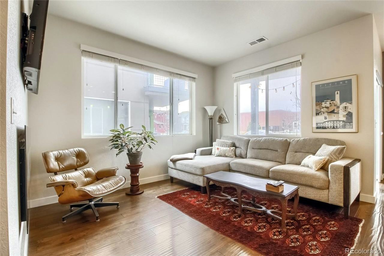 6775 Morrison Drive - Photo 5 of 18