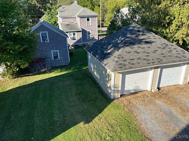 12 E Main St #1 - Photo 4 of 14