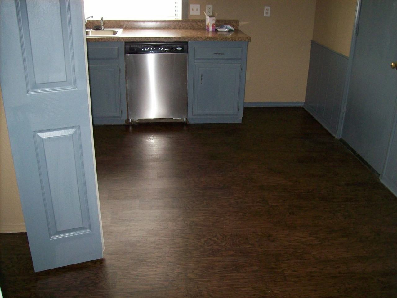 410 South Greengate Drive - Photo 4 of 10