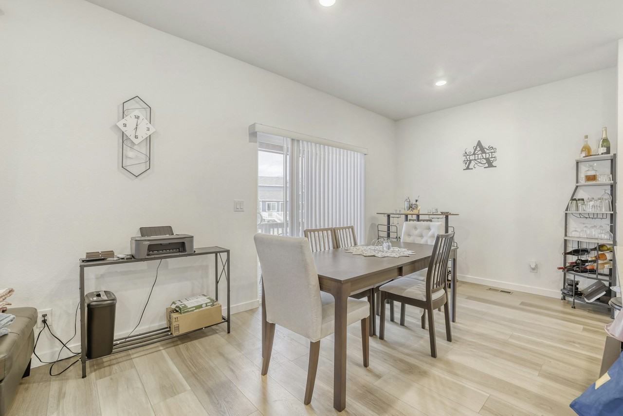 8991 Hightower Street - Photo 7 of 23