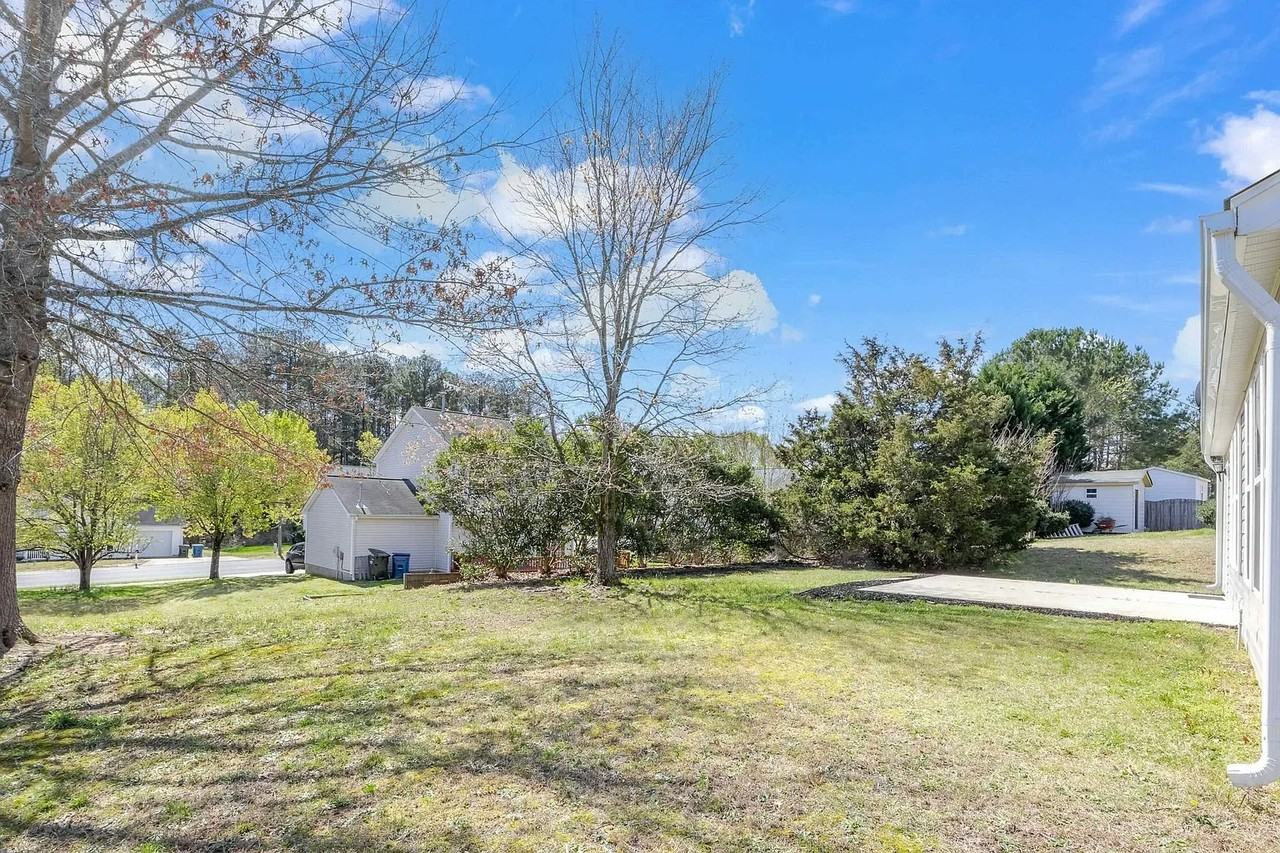 404 Quartz Dr - Photo 7 of 34