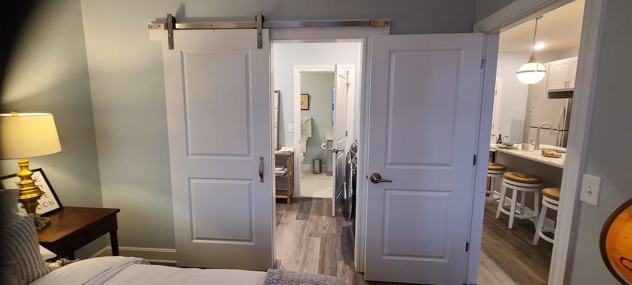 18 West Waterloo Street, Unit E - Photo 7 of 14