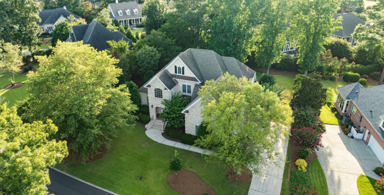 8707 Lowes Island Dr - Photo 2 of 13