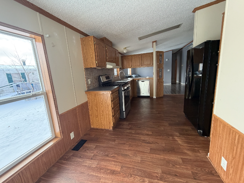 161 Jacqualyn Dr - Photo 2 of 8