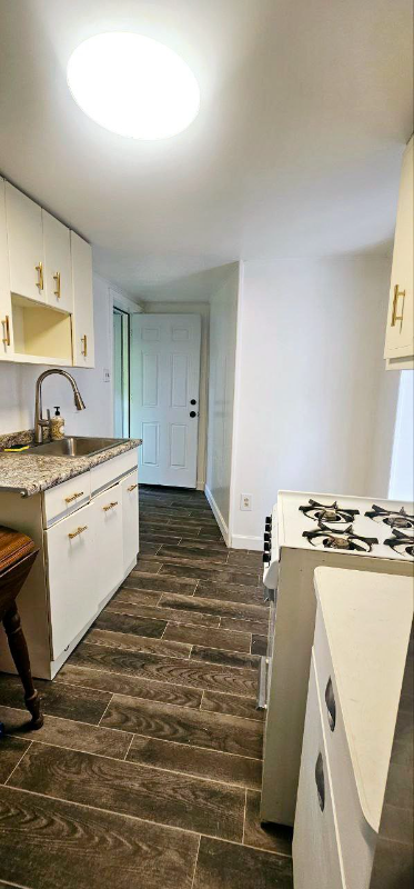 214 Southern Ave #3 - Photo 2 of 6