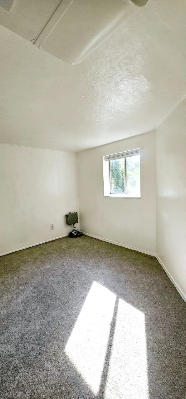 214 Southern Ave #3 - Photo 3 of 6