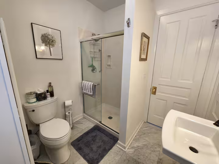 3729 N Seminary Ave - Photo 4 of 10