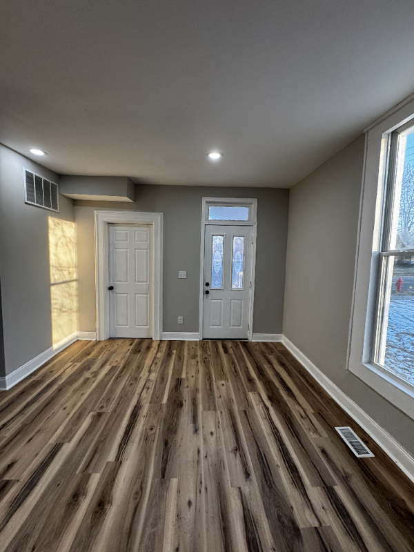 505 W Columbus Ave - Photo 6 of 19