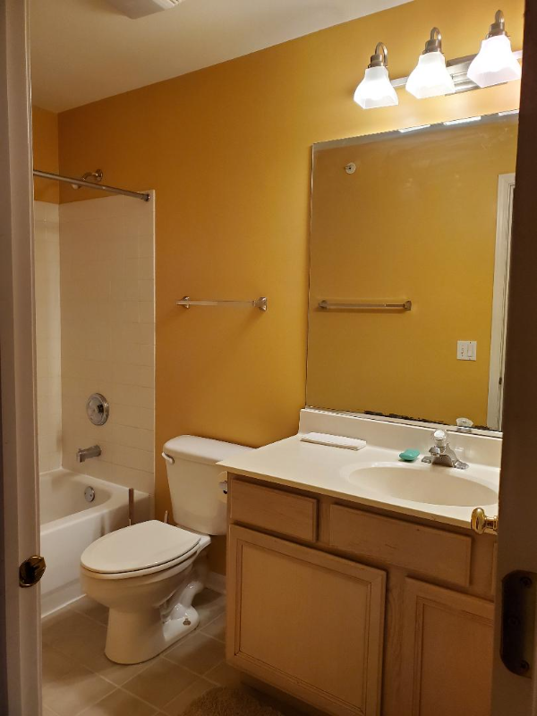 650 Mill Cir #305 - Photo 7 of 8