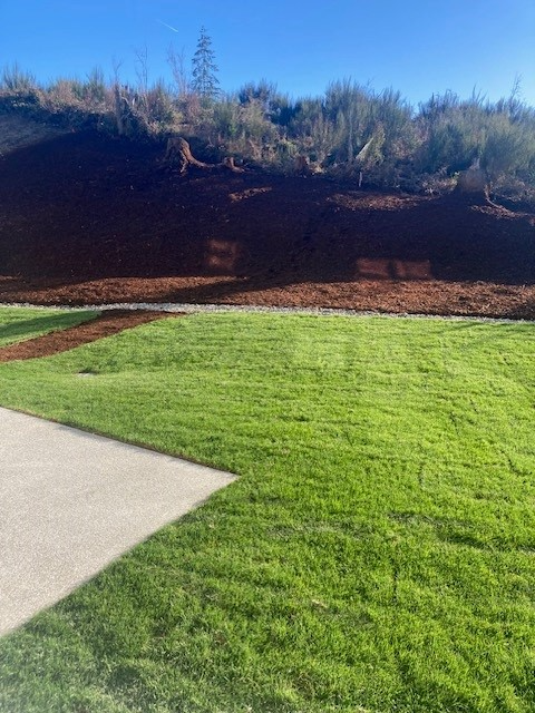 1478 Sw Pendleton Way - Photo 2 of 16