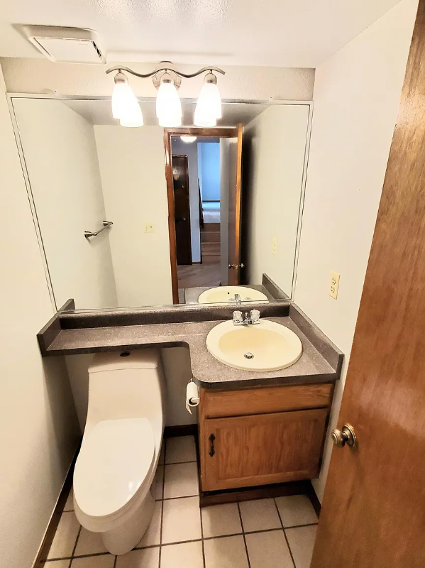 18259 E Harvard Pl - Photo 4 of 18