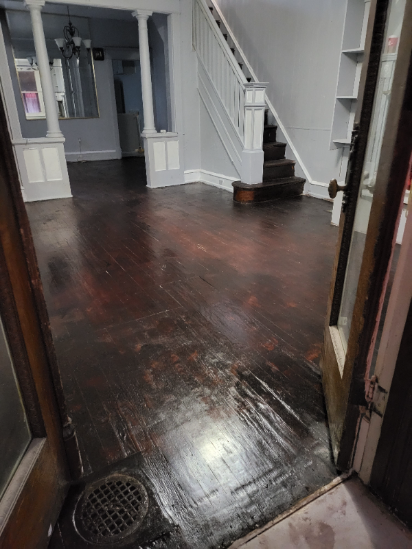 643 N Peach St - Photo 5 of 7