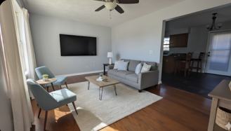 912 Lyme Brook Ln - Photo 1 of 1