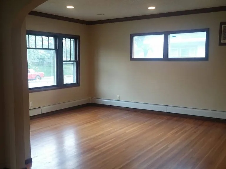 4017 5th Ave S - Photo 3 of 3