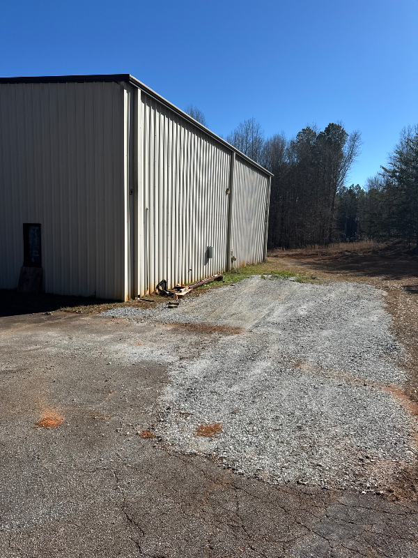 137 Airport Rd #B - Photo 2 of 2