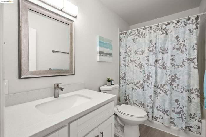 38 Asbury Ct - Photo 3 of 10