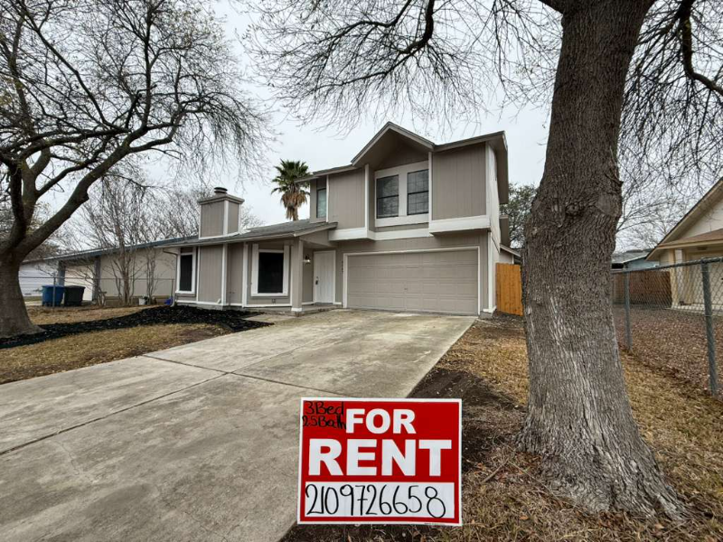 5747 Hawaiian Sun Dr - Photo 2 of 16