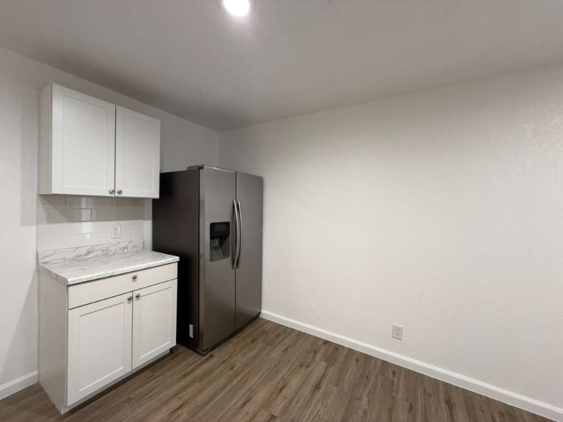 5747 Hawaiian Sun Dr - Photo 5 of 16