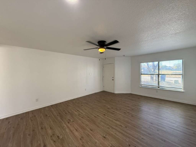 4455 Sherwood Way - Photo 7 of 19