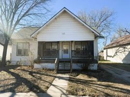 featured image of 1739 S Water St