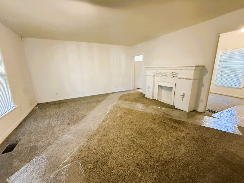 1739 S Water St - Photo 6 of 12