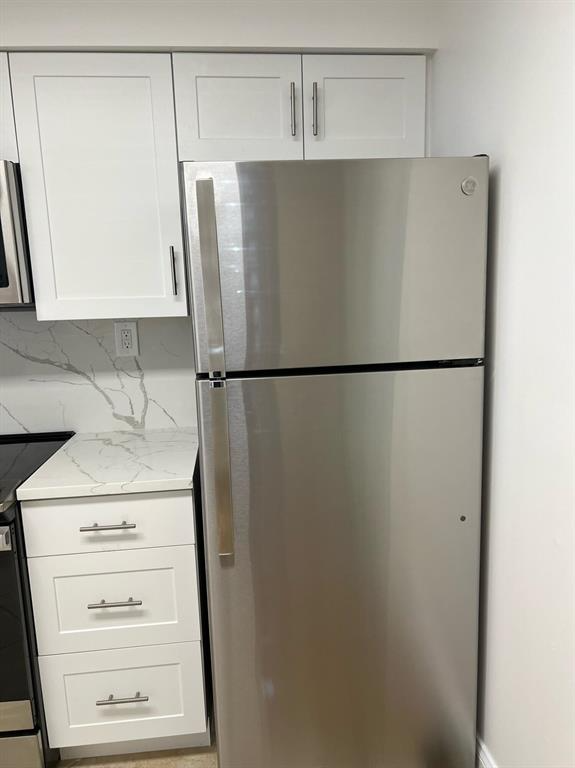 735 Nw 91st Ter - Photo 7 of 18