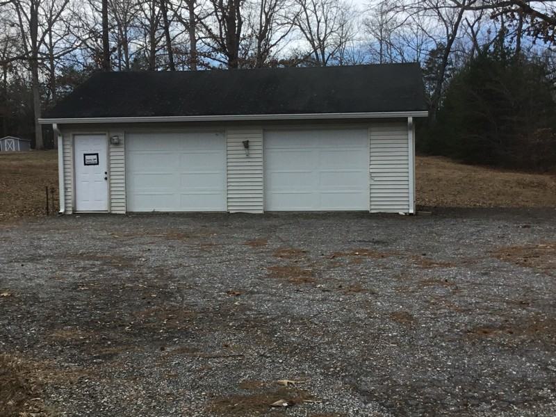 1097 Jordan Rd - Photo 3 of 19