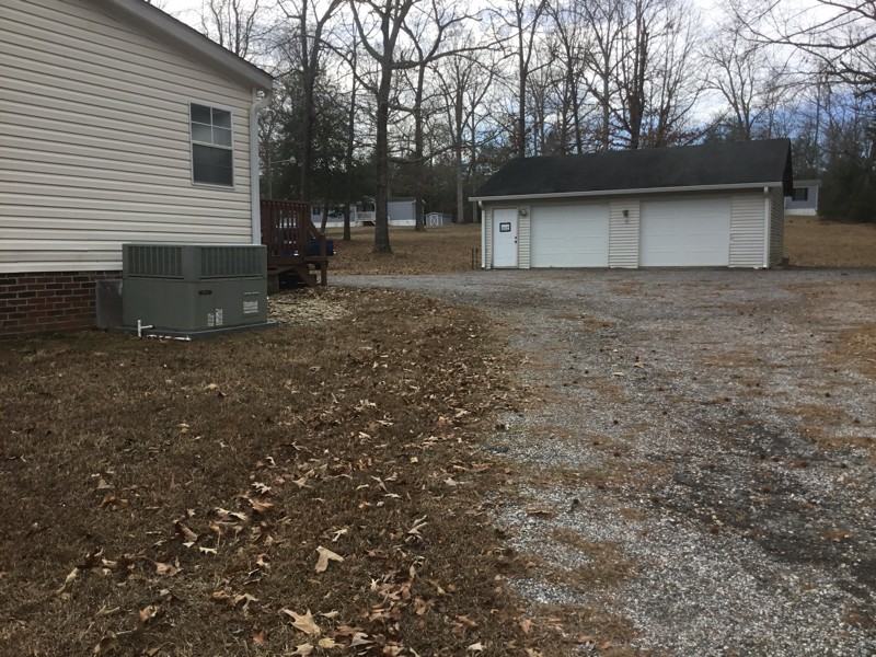 1097 Jordan Rd - Photo 4 of 19