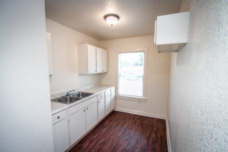 936 Poinsettia San Antonio, Tx ##Tx - Photo 3 of 19