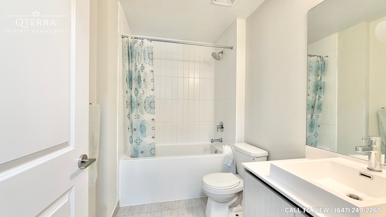 109-251 Manitoba St, Etobicoke, Ontario M8Y 0C7 - Photo 5 of 11