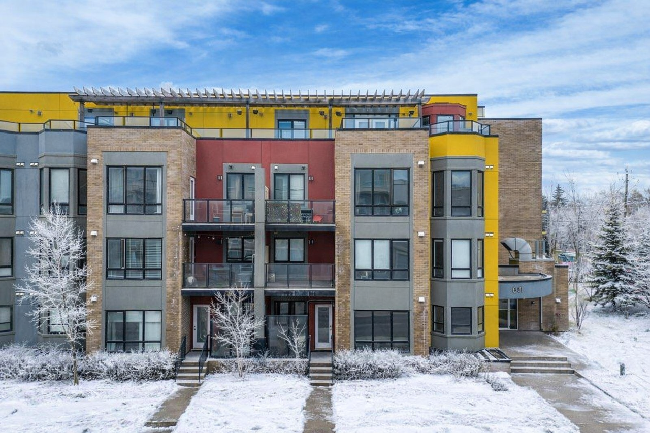 101 Arcadia at Crescent - Photo 3 of 20